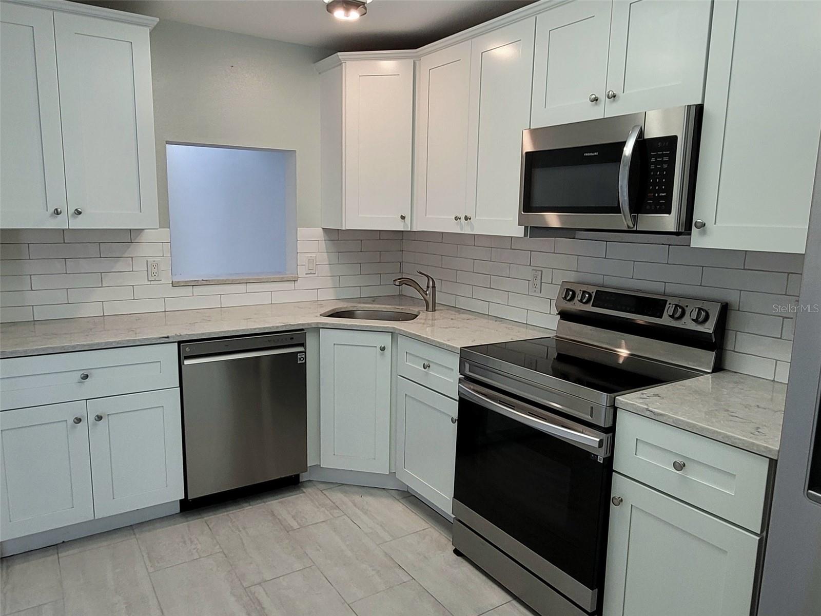 729 Capri Isles Boulevard, FL