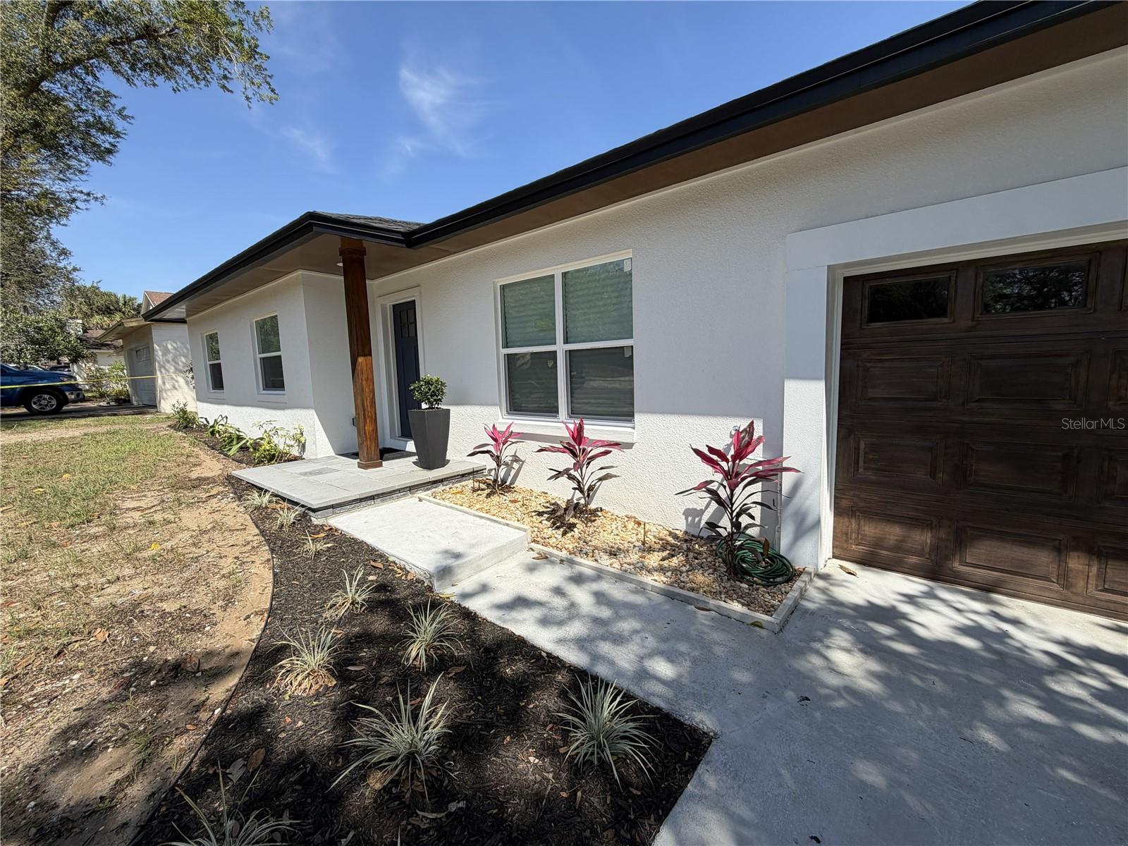 2235 Wautoma Place, FL