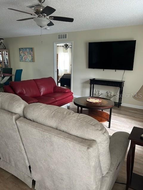 9748 97 Street, FL