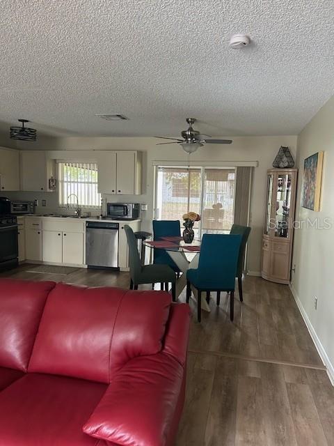 9748 97 Street, FL