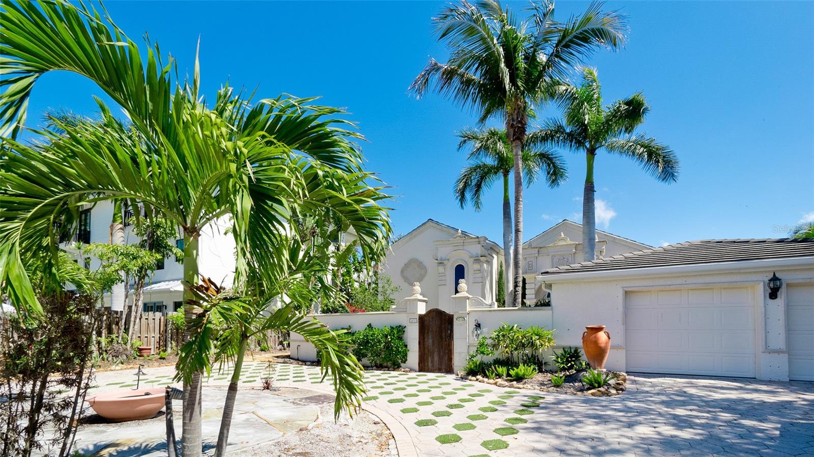 8213 Midnight Pass Road, FL