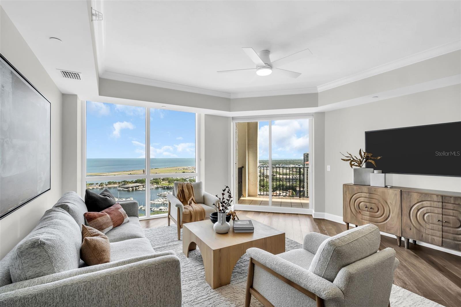 300 Beach Drive, FL