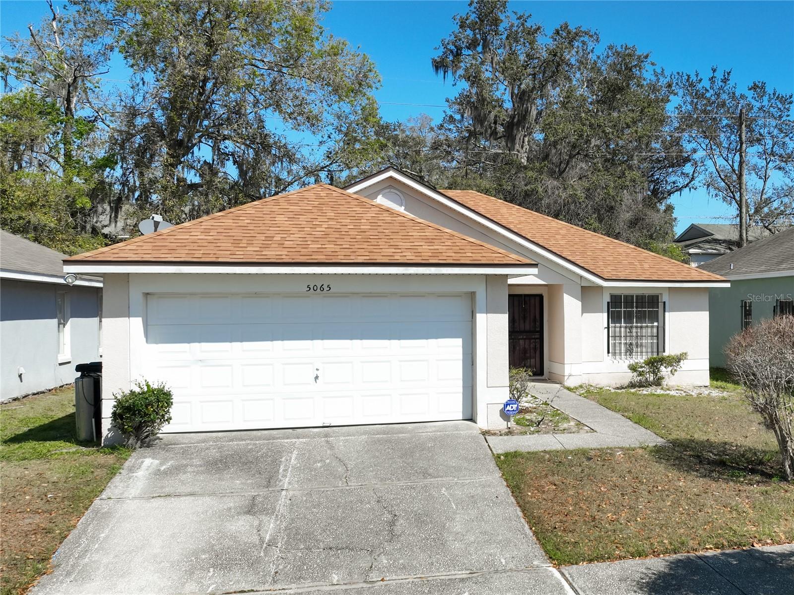 5065 Foxcroft Court, FL