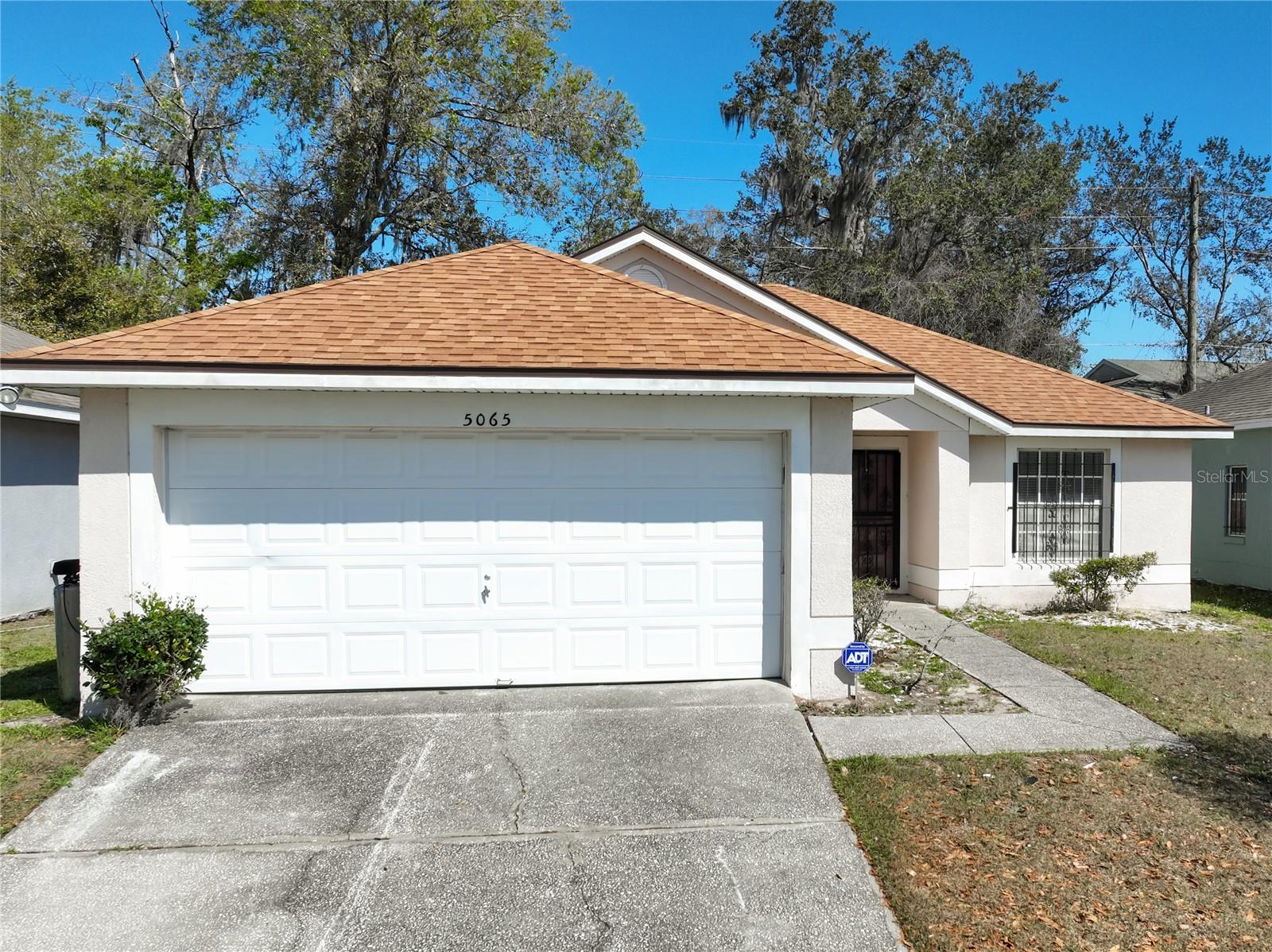 5065 Foxcroft Court, FL