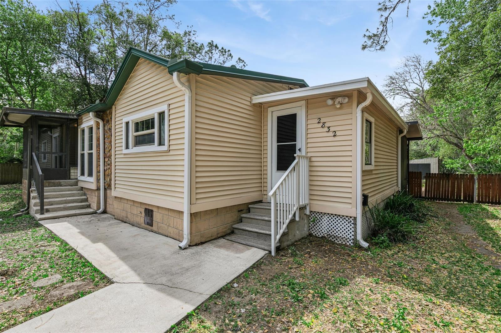 2832 4th Street, FL