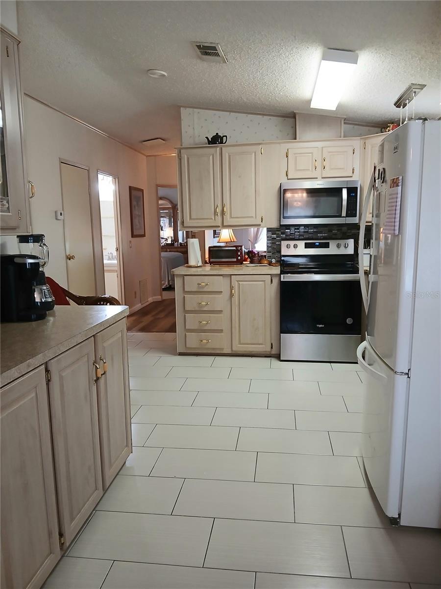 50989 Highway 27, FL