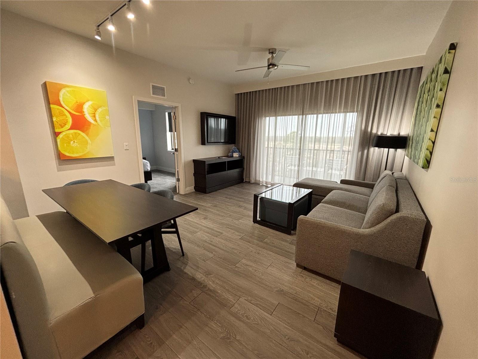 14501 Grove Resort Avenue, FL