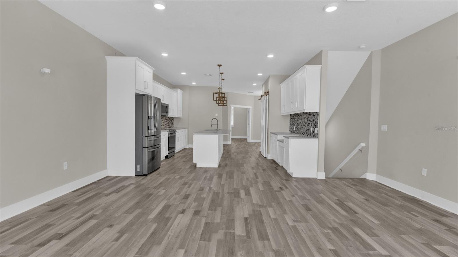 1237 Savona Drive, FL