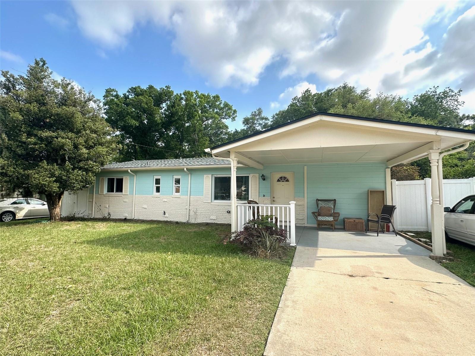 3024 Sutton Drive, FL