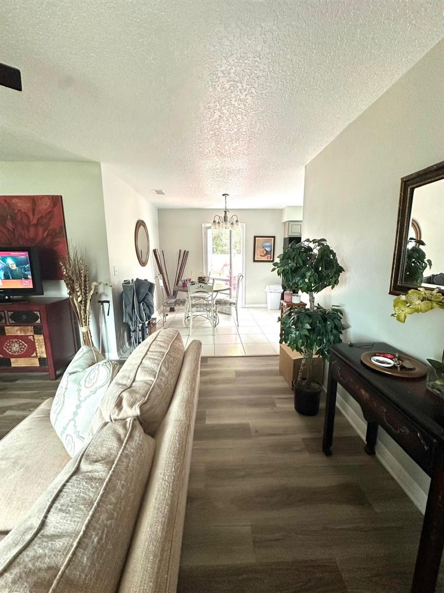 3024 Sutton Drive, FL