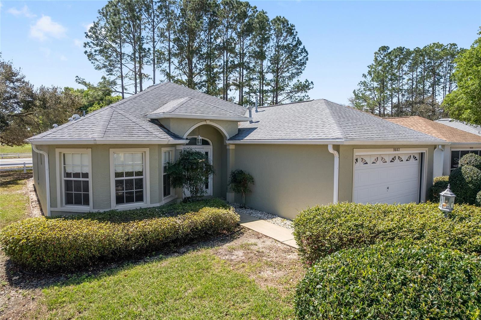 9662 93rd Loop, FL