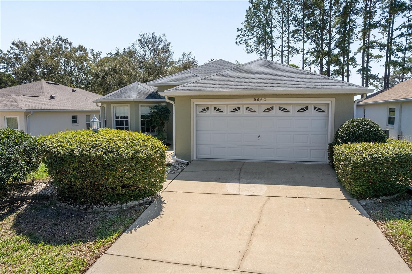 9662 93rd Loop, FL