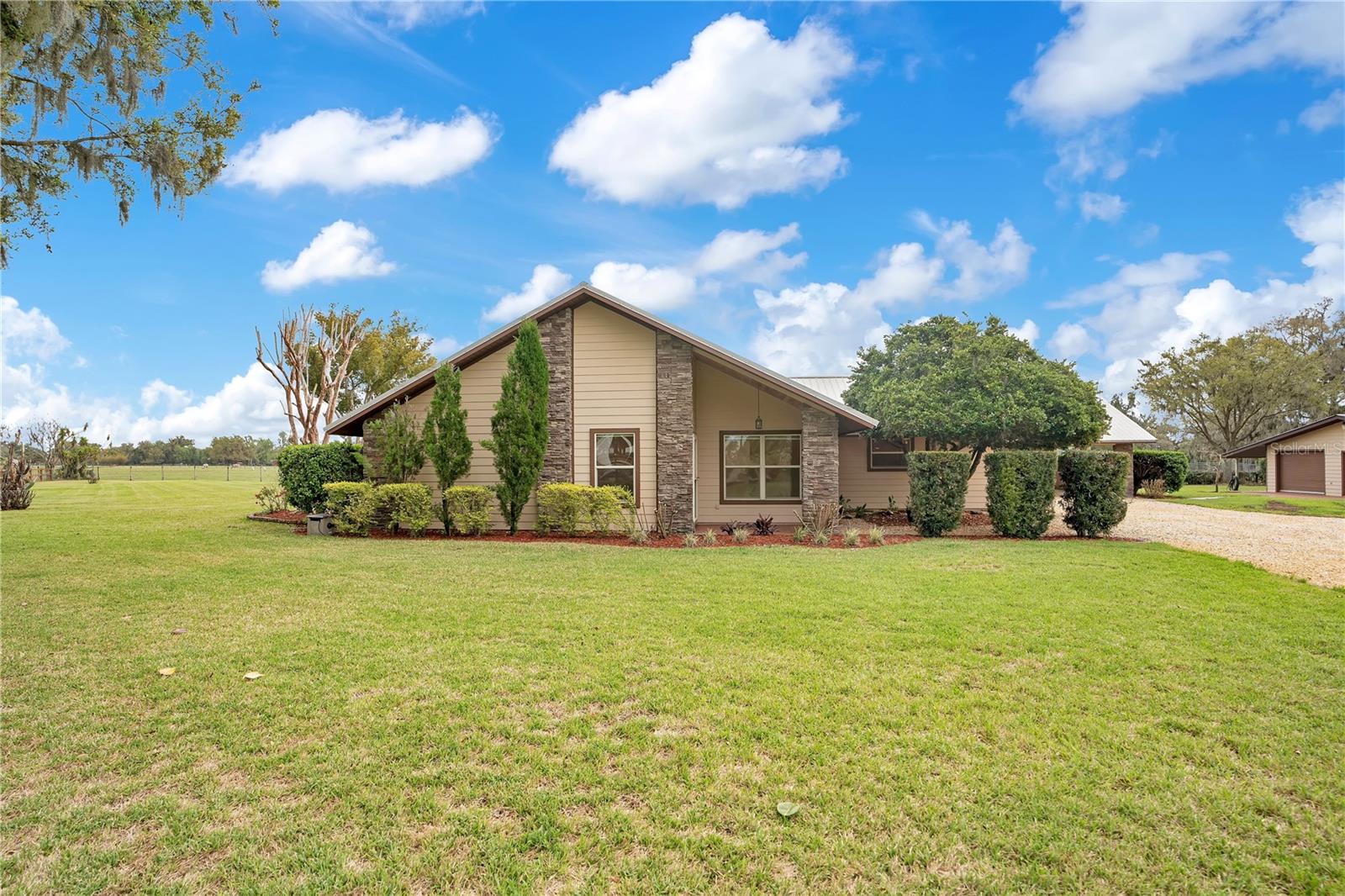 1401 Buell Court, FL