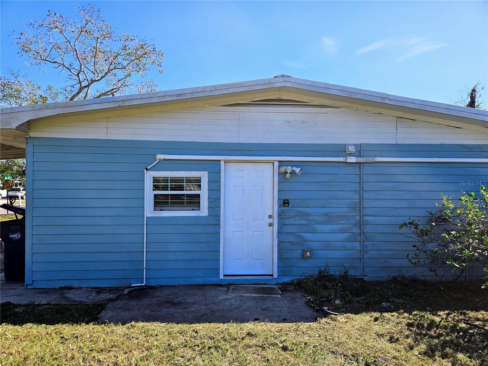 1507 Charm Lane, FL