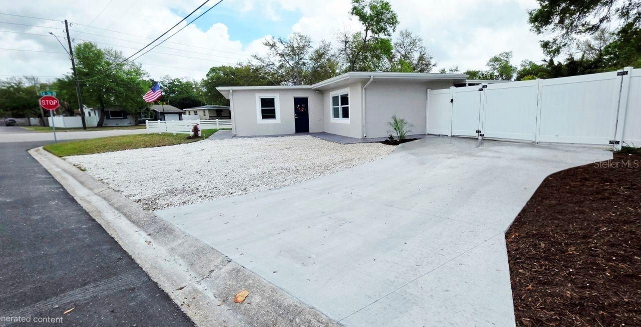 4580 16th Street, FL