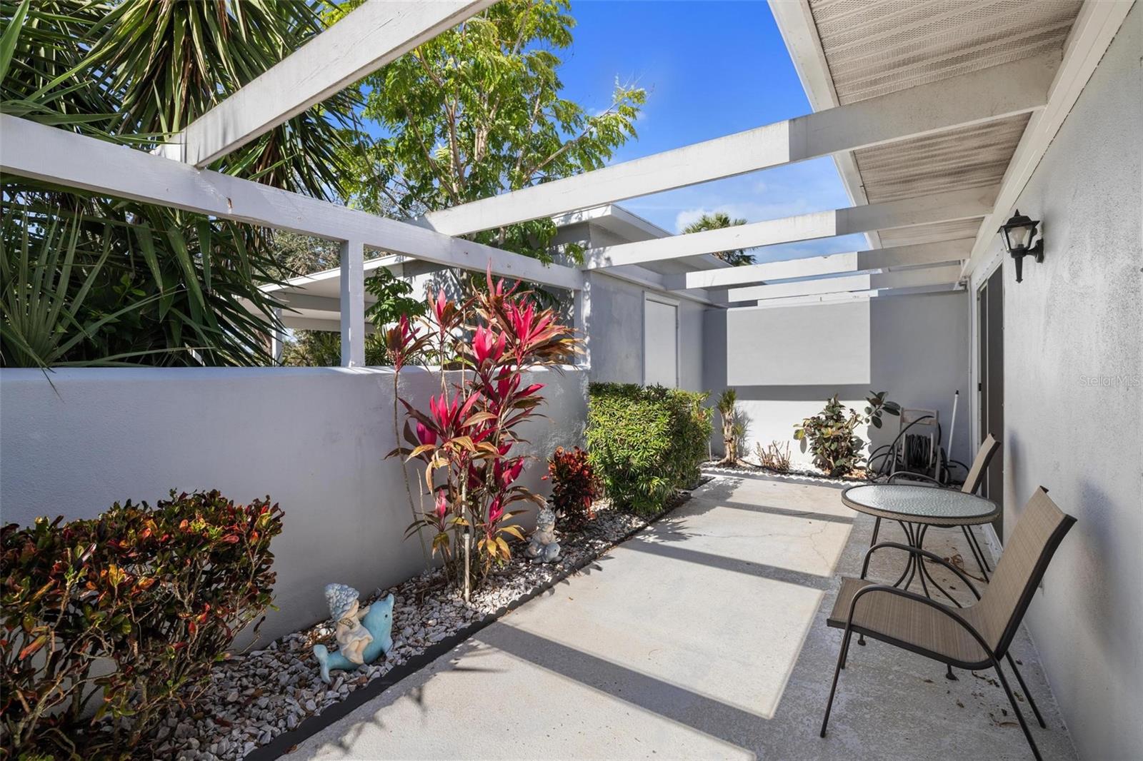 276 Cerromar Way, FL