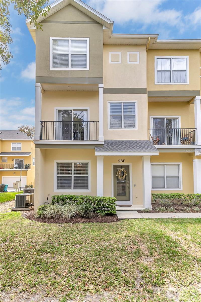 28 Esther Street, FL