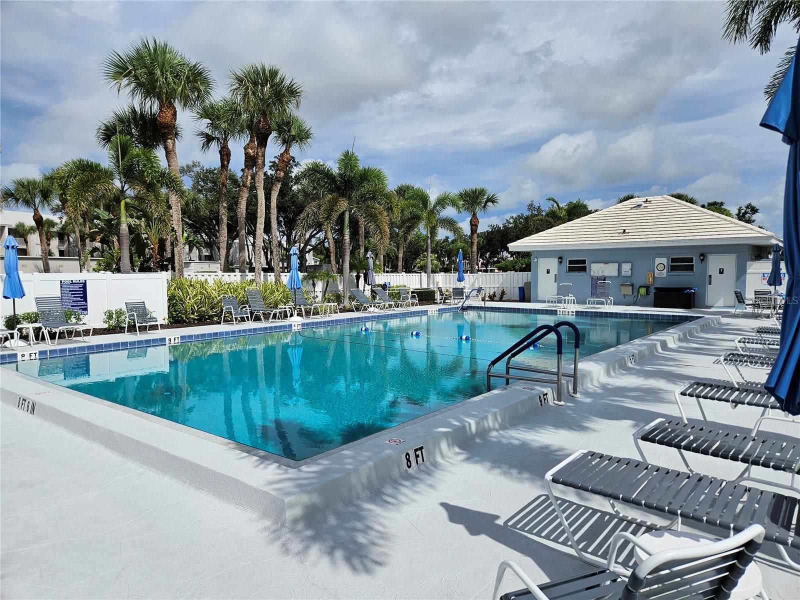 435 Cerromar Lane, FL