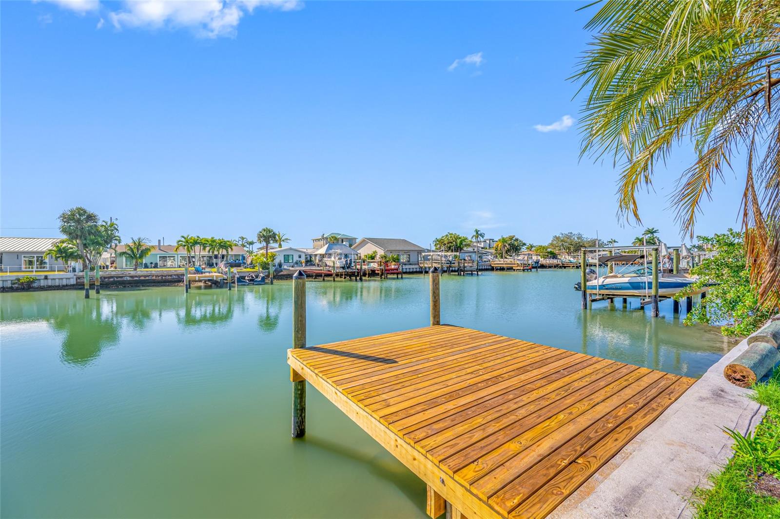 7930 Causeway Boulevard, FL
