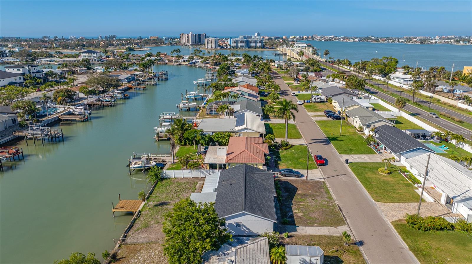 7930 Causeway Boulevard, FL