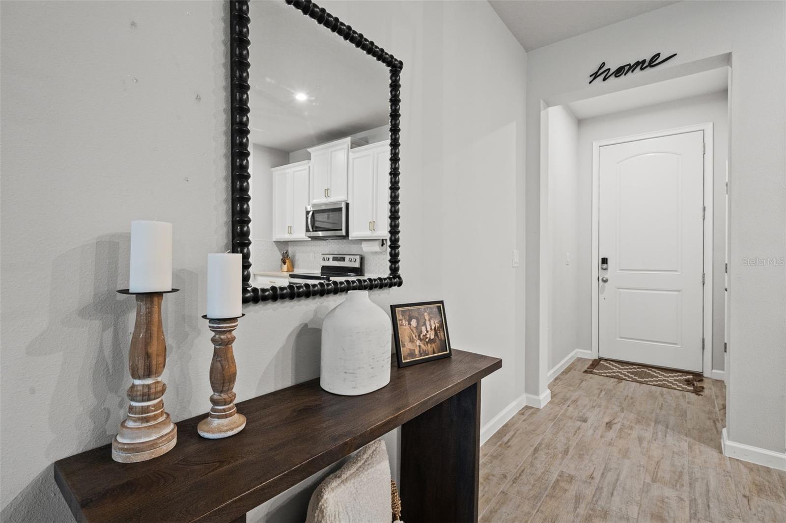 26008 Woven Wicker Bend, FL