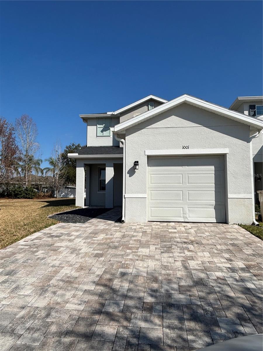 1001 La Mirada Court, FL