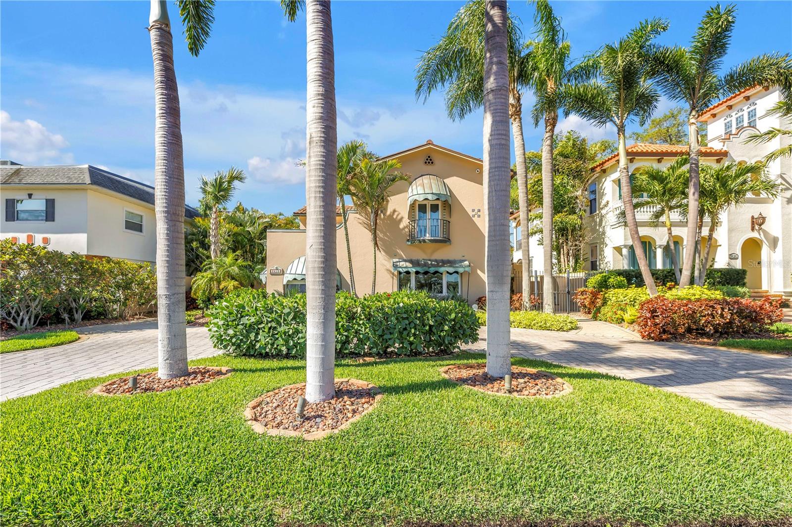 2410 Coffee Pot Boulevard, FL