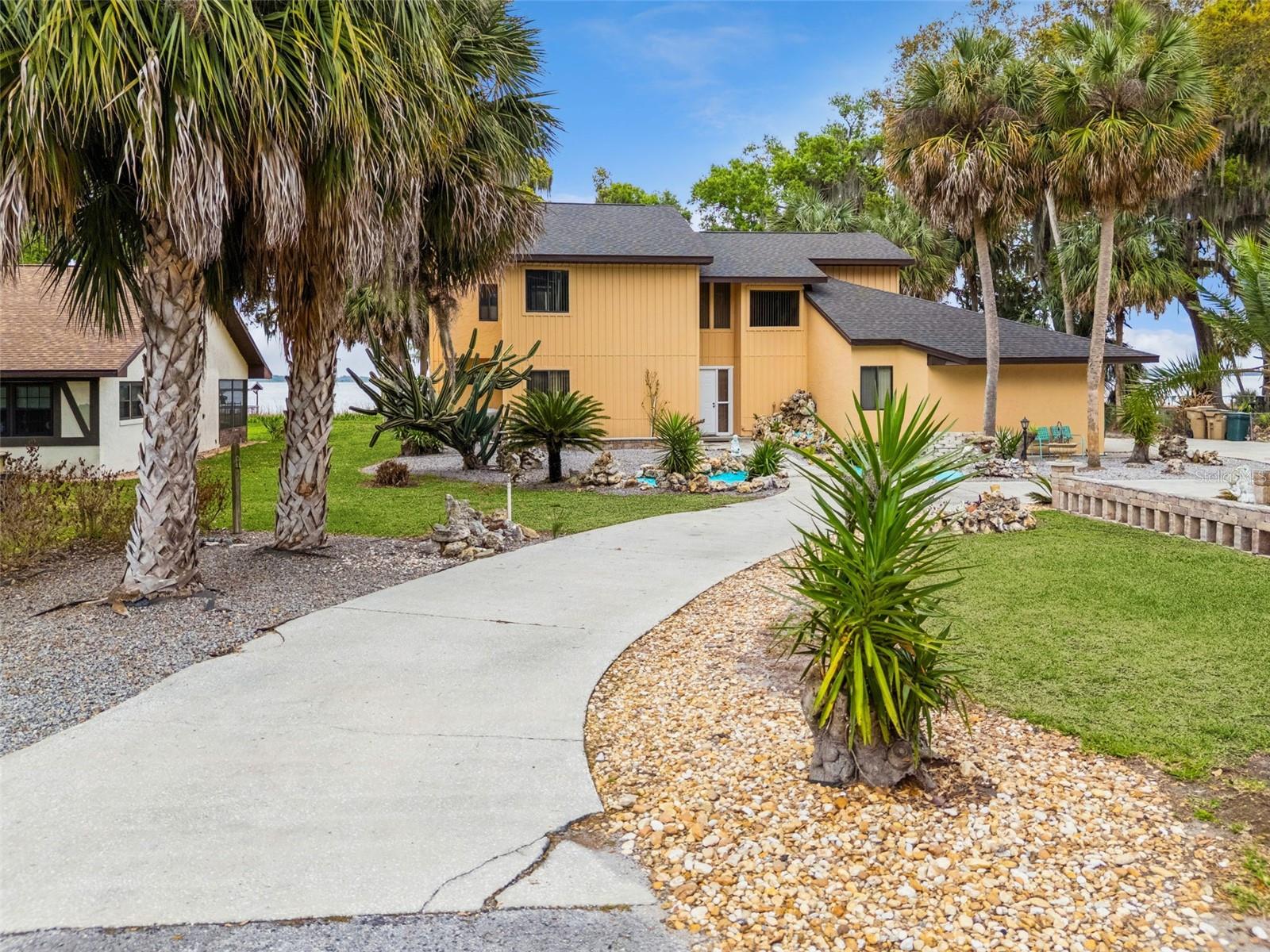 35312 Griffin Drive, FL