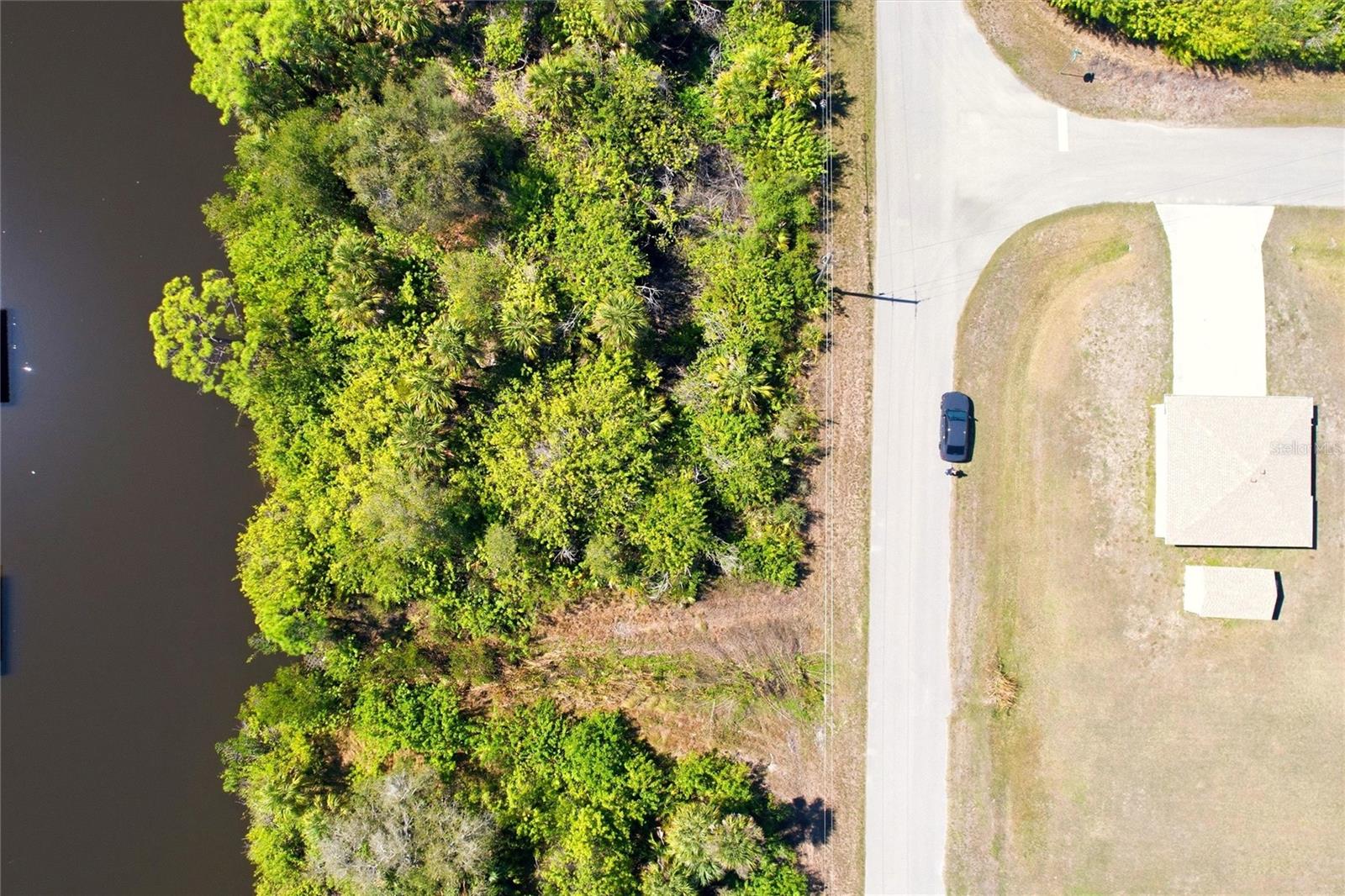 594 Mcdill Drive, FL