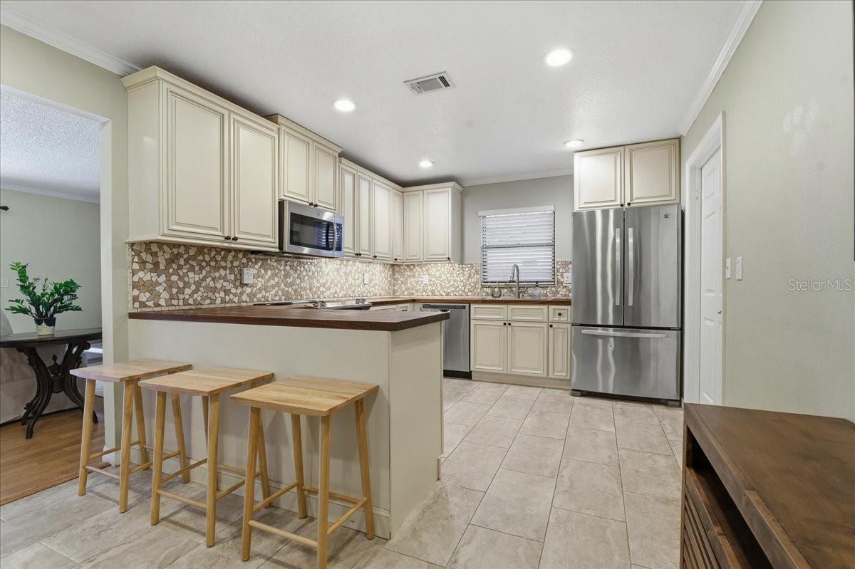 1467 Georgetowne Drive, FL
