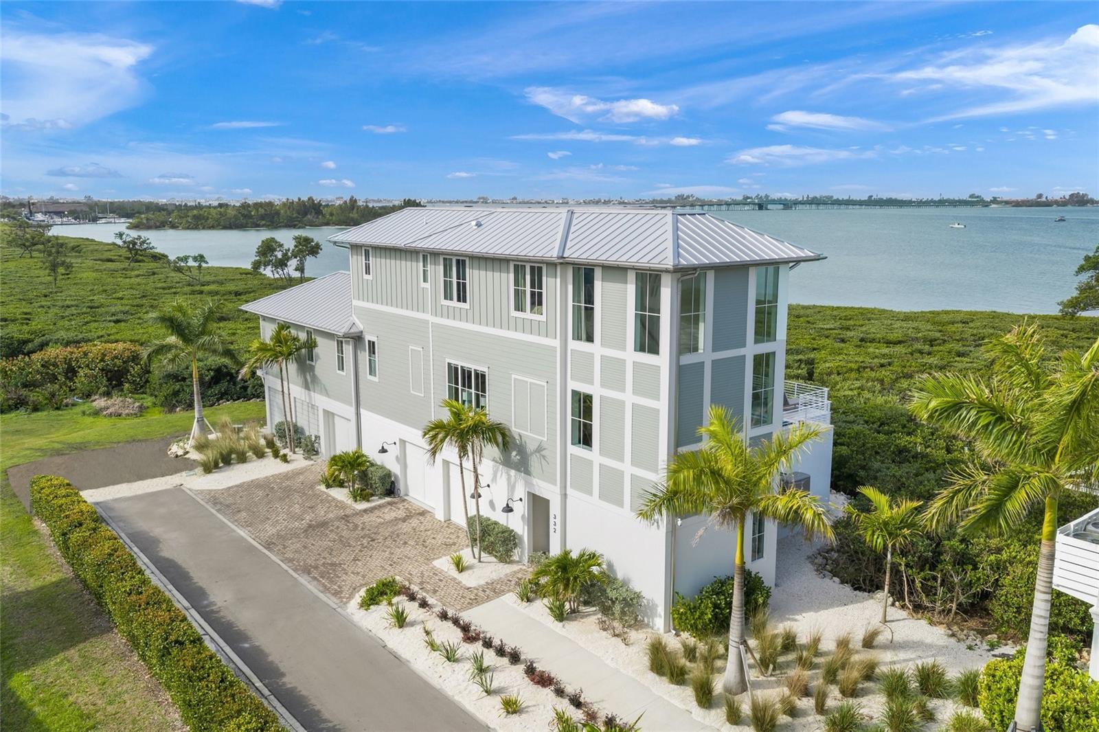 332 Harbour Sound Court, FL