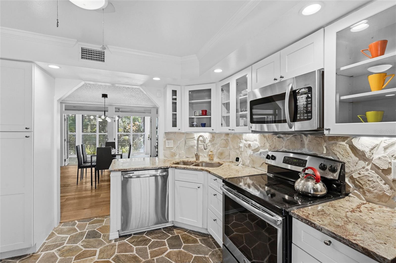 3324 Thornwood Road, FL