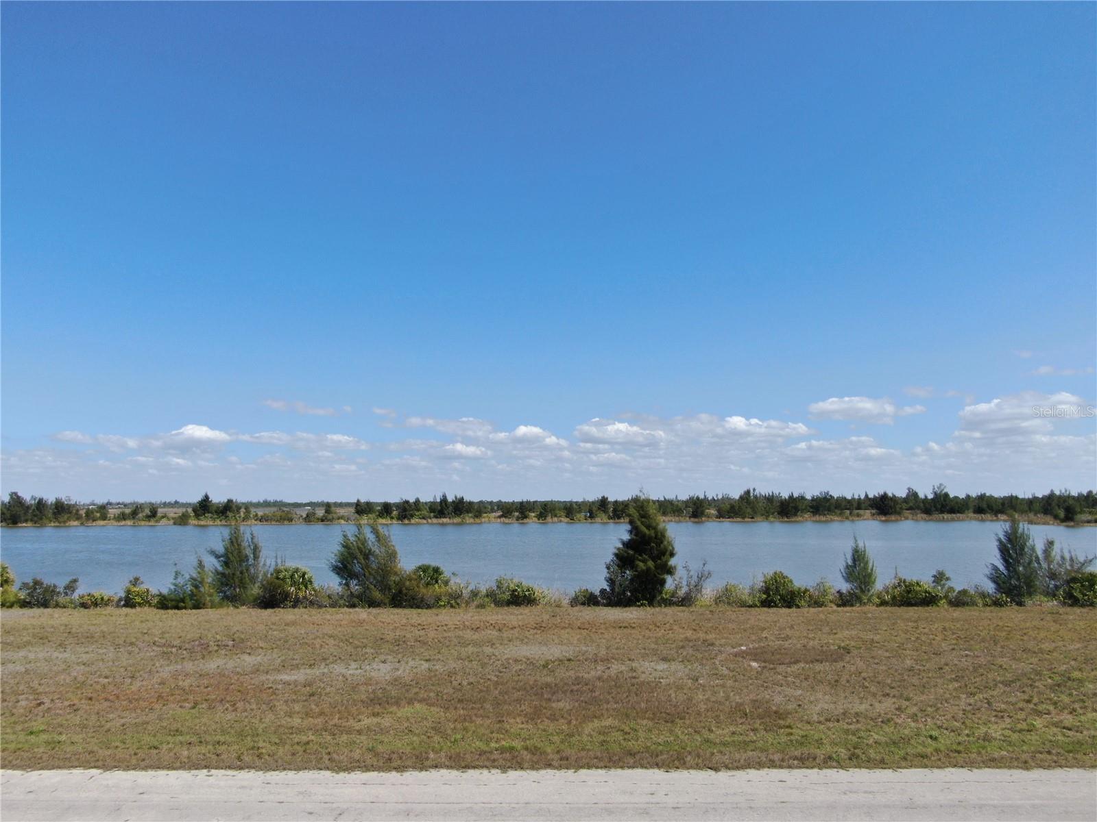 41 Thrush Drive, FL