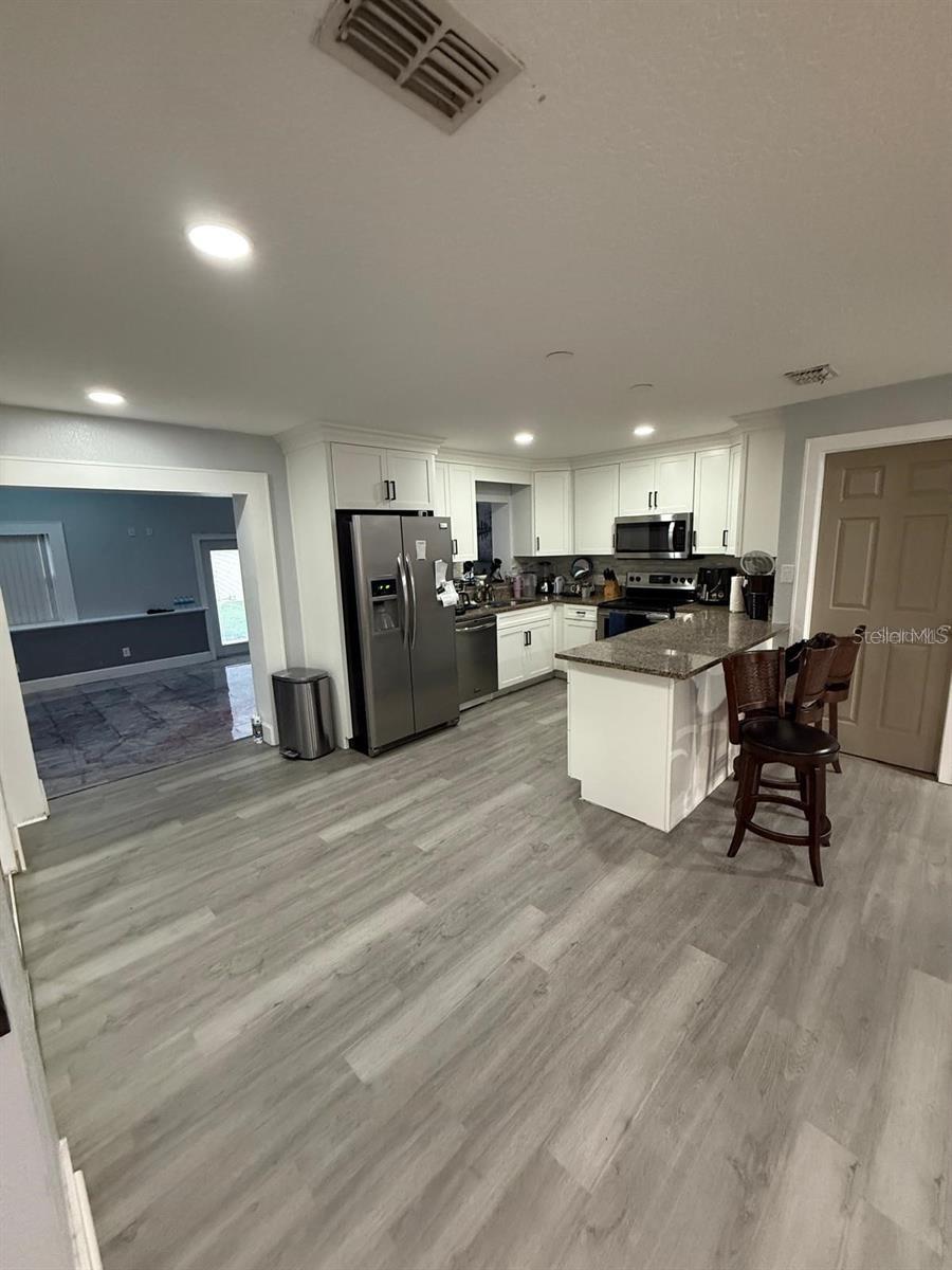 2201 Hickory Wood Court, FL