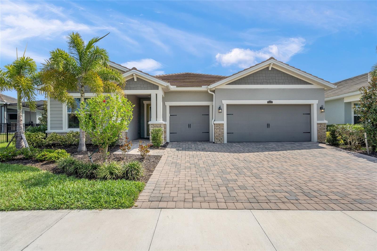 8600 Sundance Loop, FL