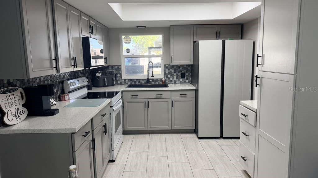 1420 Myrna Lane, FL