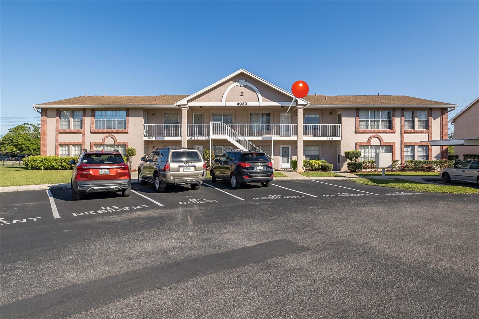 4933 Myrtle Oak Drive, FL