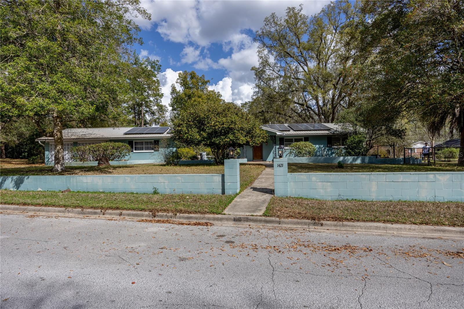 1421 30th Street, FL
