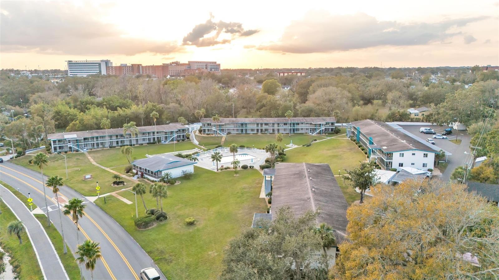 1600 Lake Parker Drive, FL