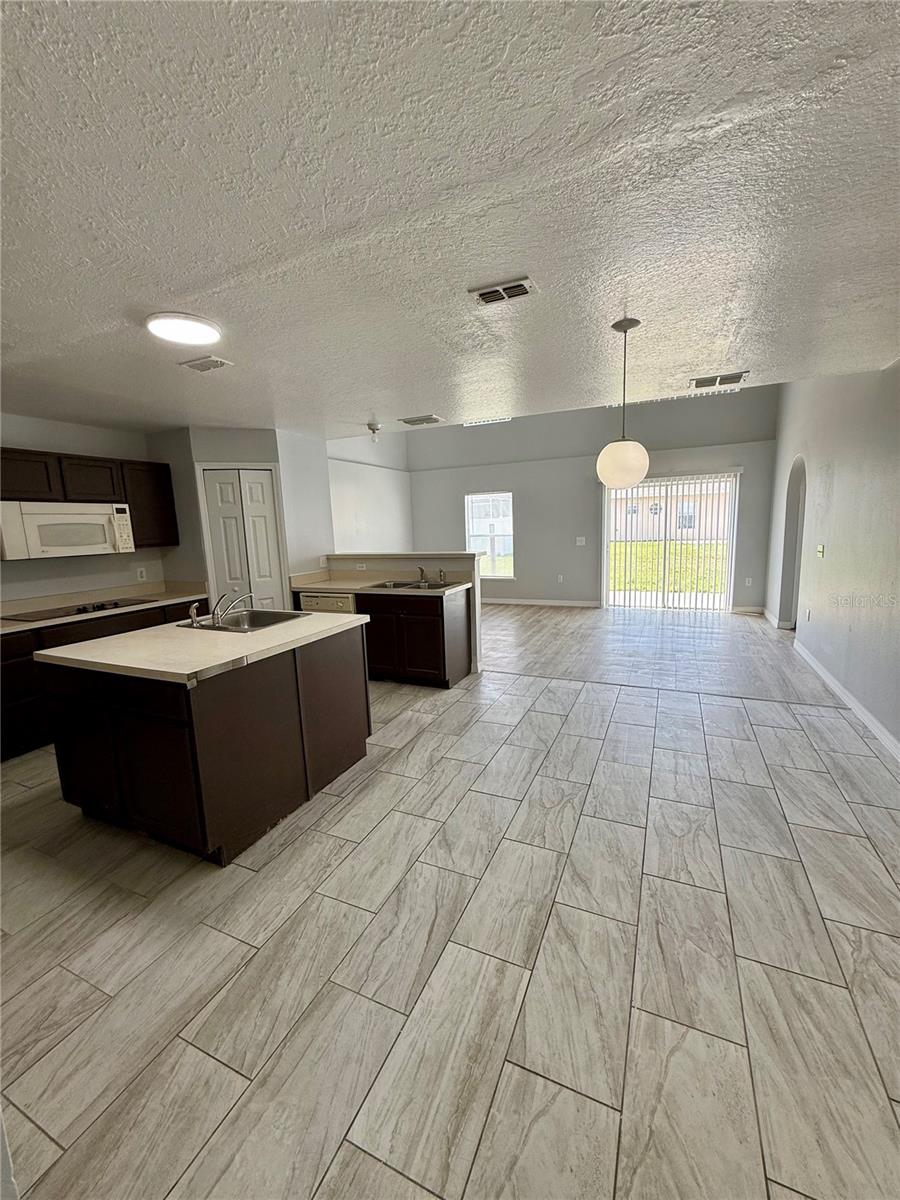 5445 Chandler Drive, FL