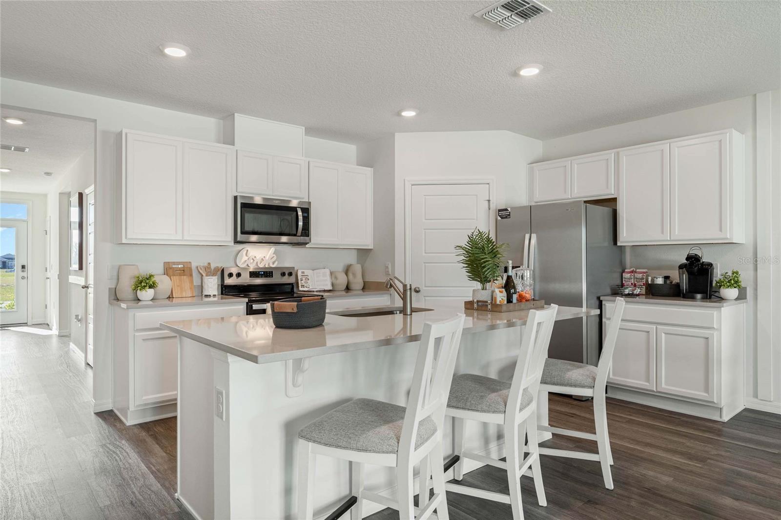 8595 Cape Fox Cove, FL