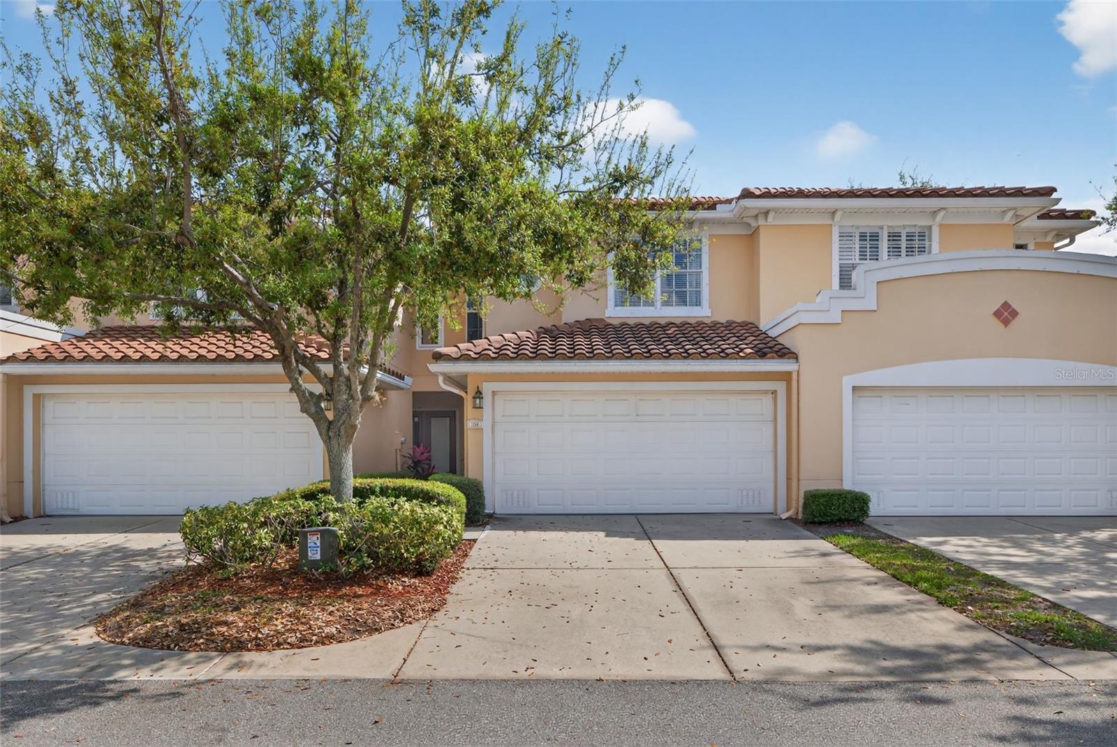 184 Valencia Circle, FL