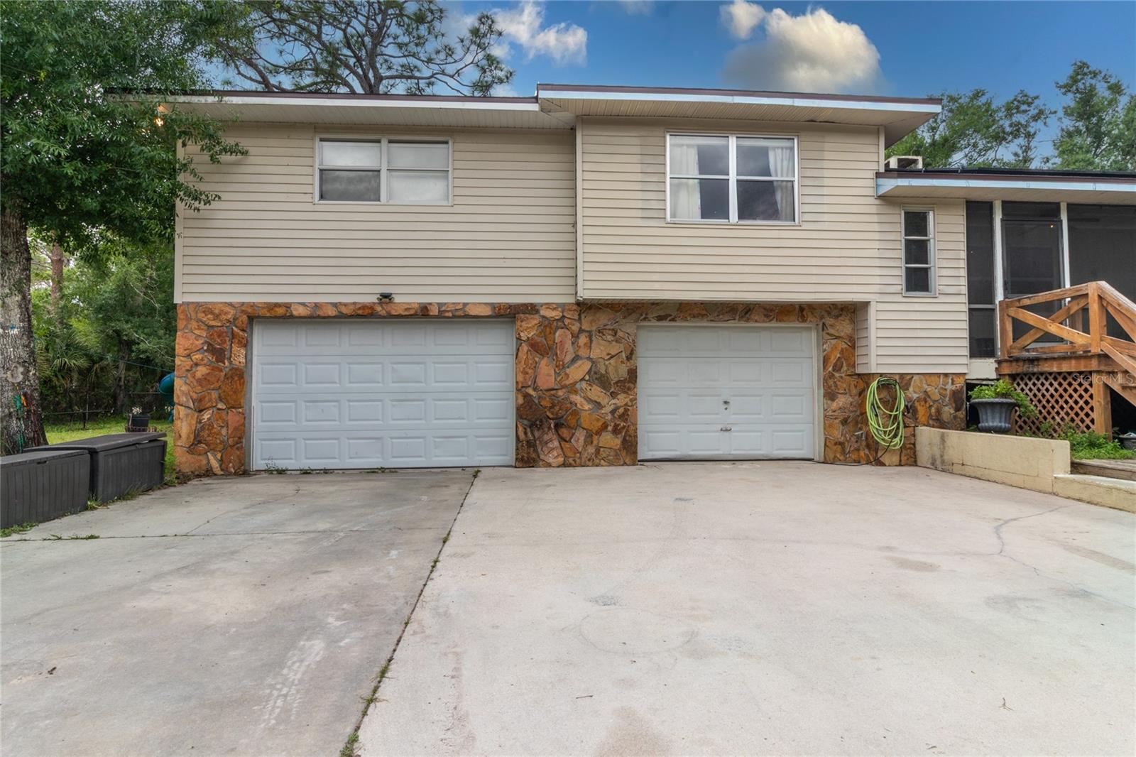 1143 Meyers Road, FL