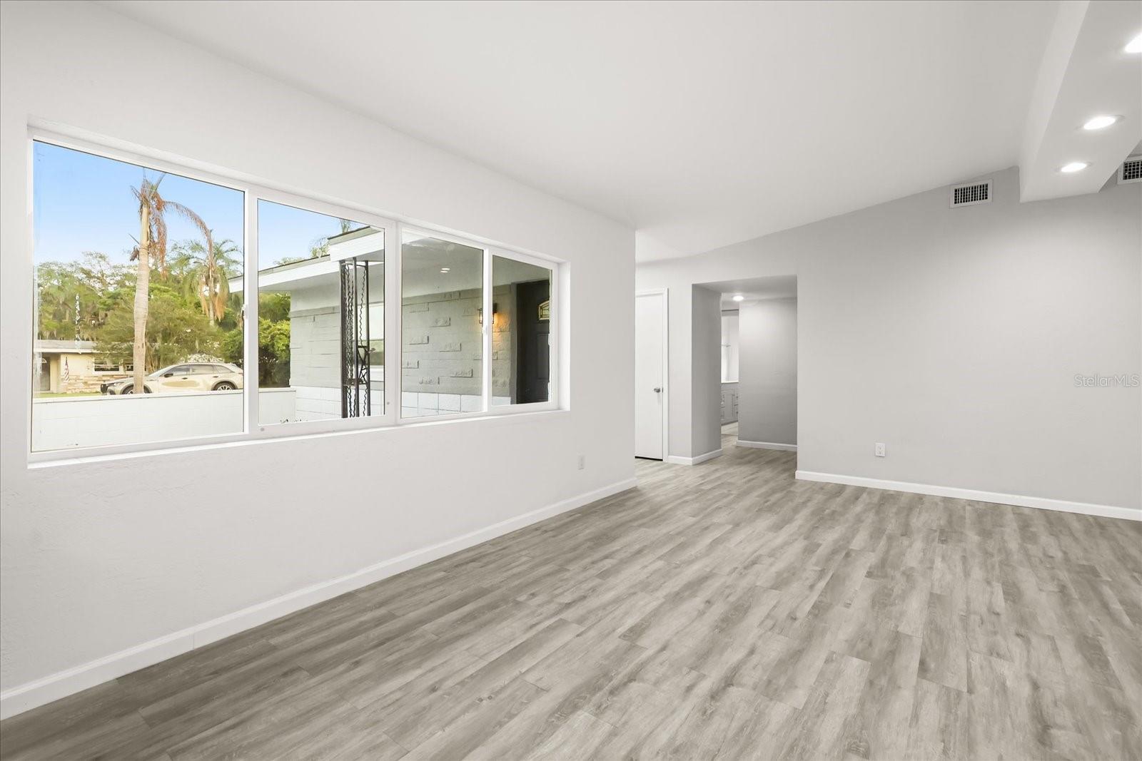 4528 Shore Road, FL