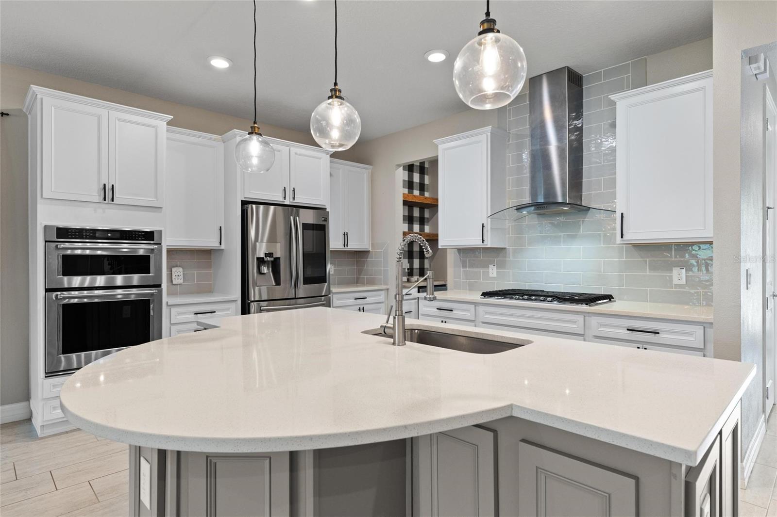 2134 Long Spur, FL