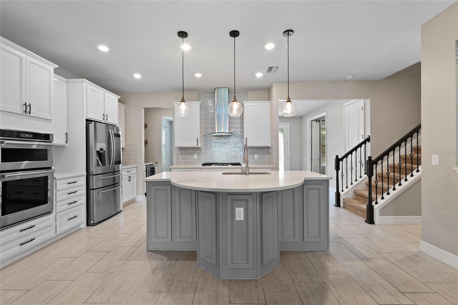 2134 Long Spur, FL