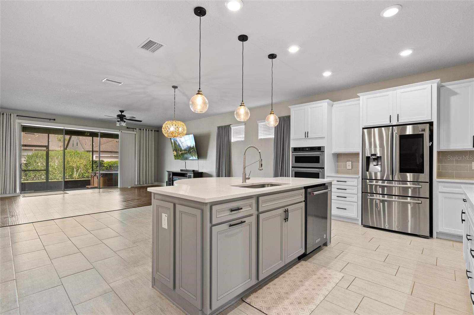 2134 Long Spur, FL