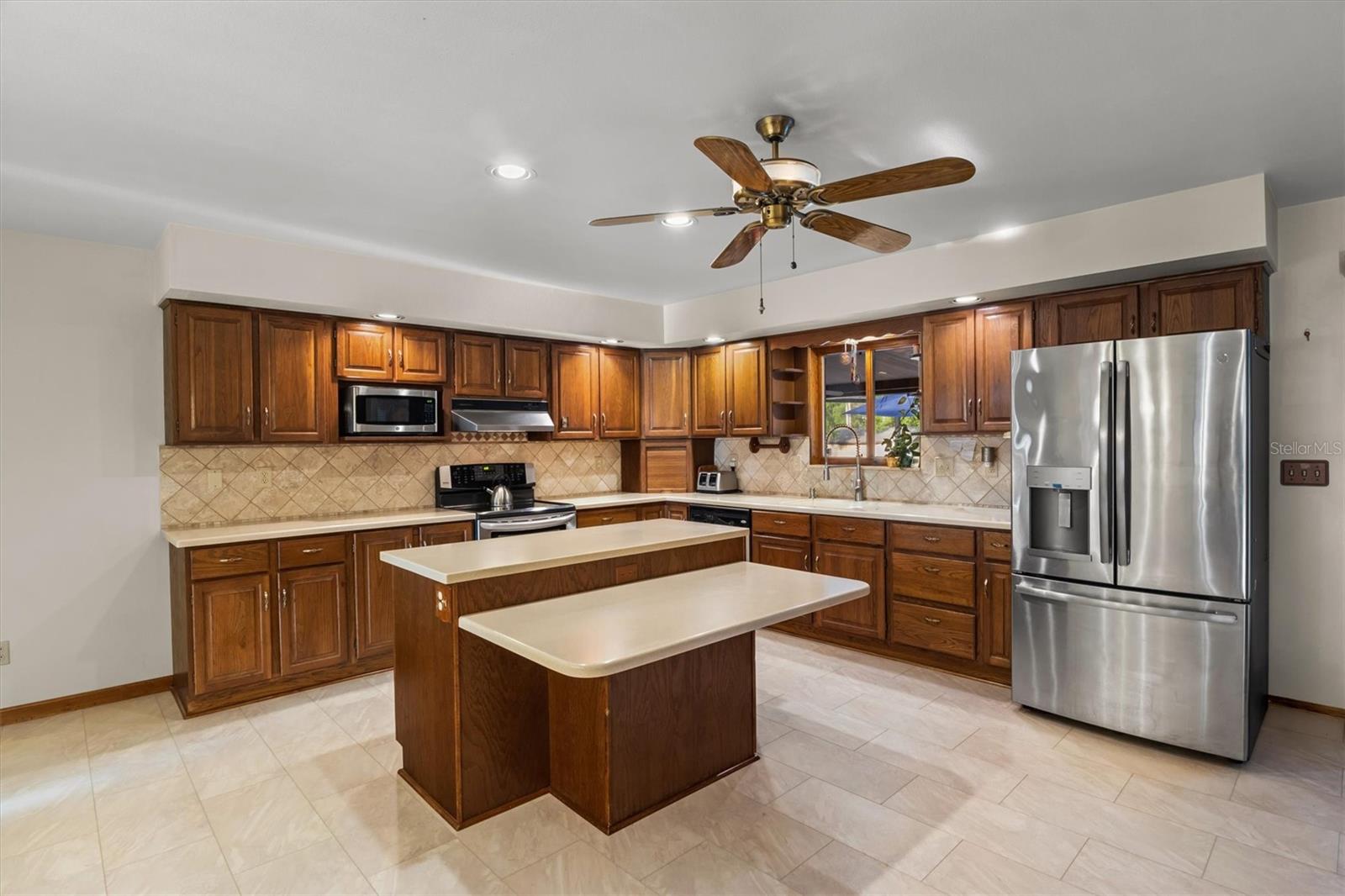 6509 Angus Drive, FL