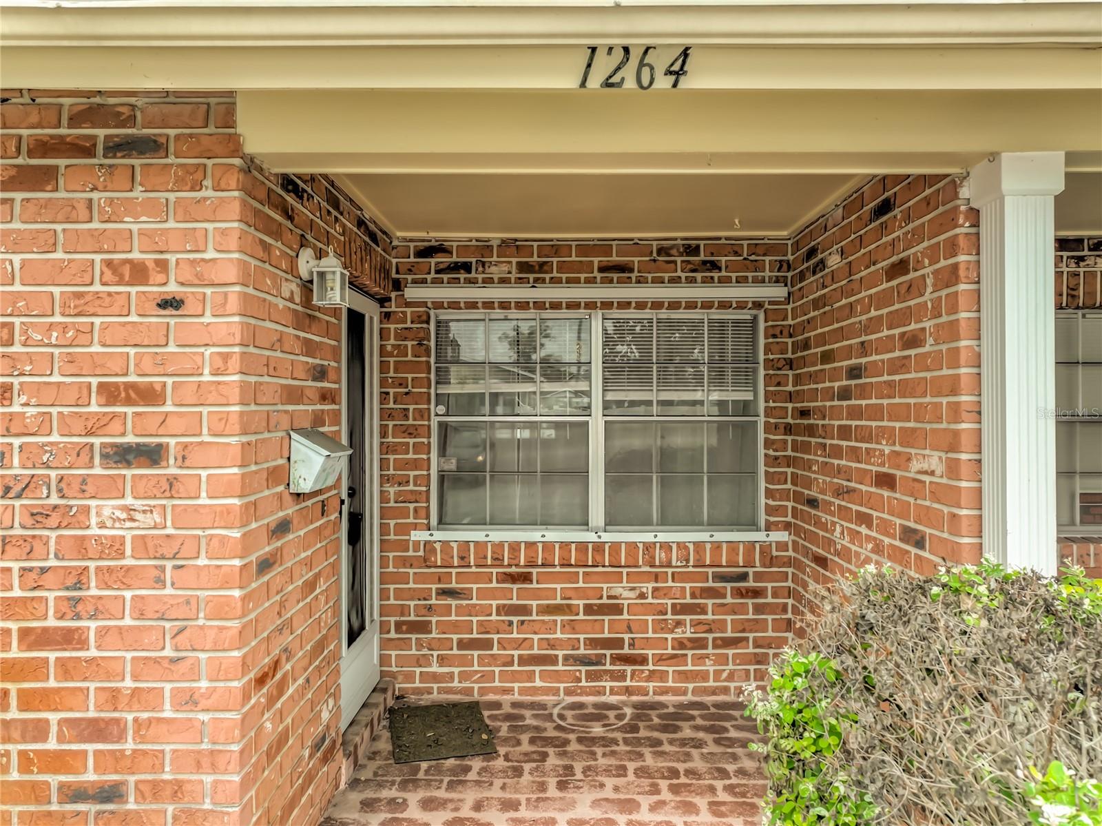 1264 Village Way, FL