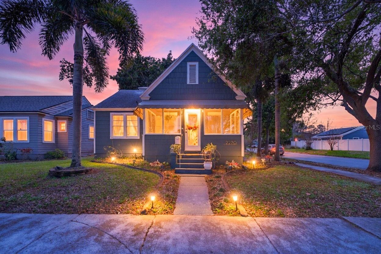 2270 7th Avenue, FL